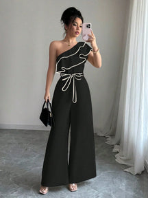 Macacão Feminino Pantalona Um Ombro Só com Babados